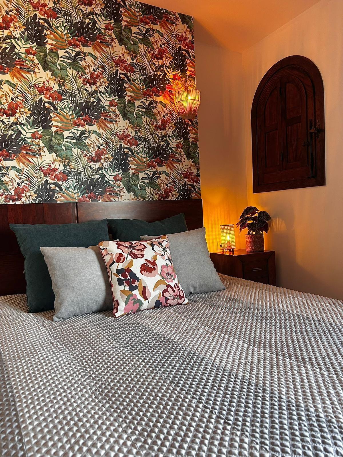 Bedroom in apartment for sale in Torrevieja
