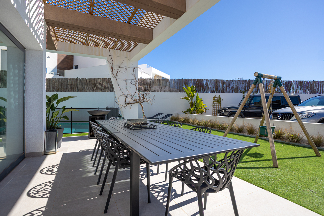 Terrace in villa for sale in Ciudad Quesada