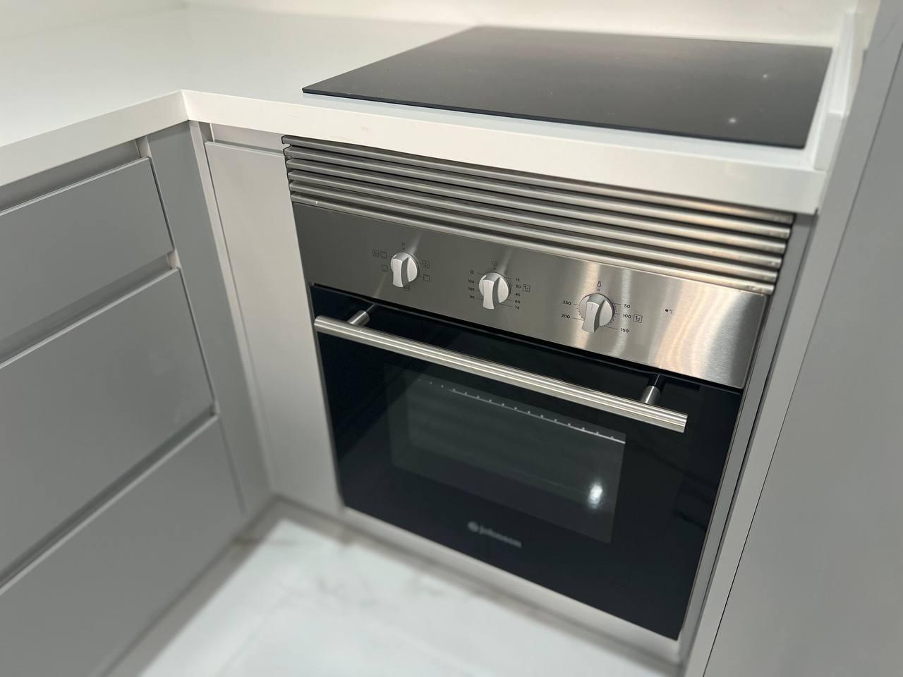 Kitchen in apartment for sale in Torrevieja