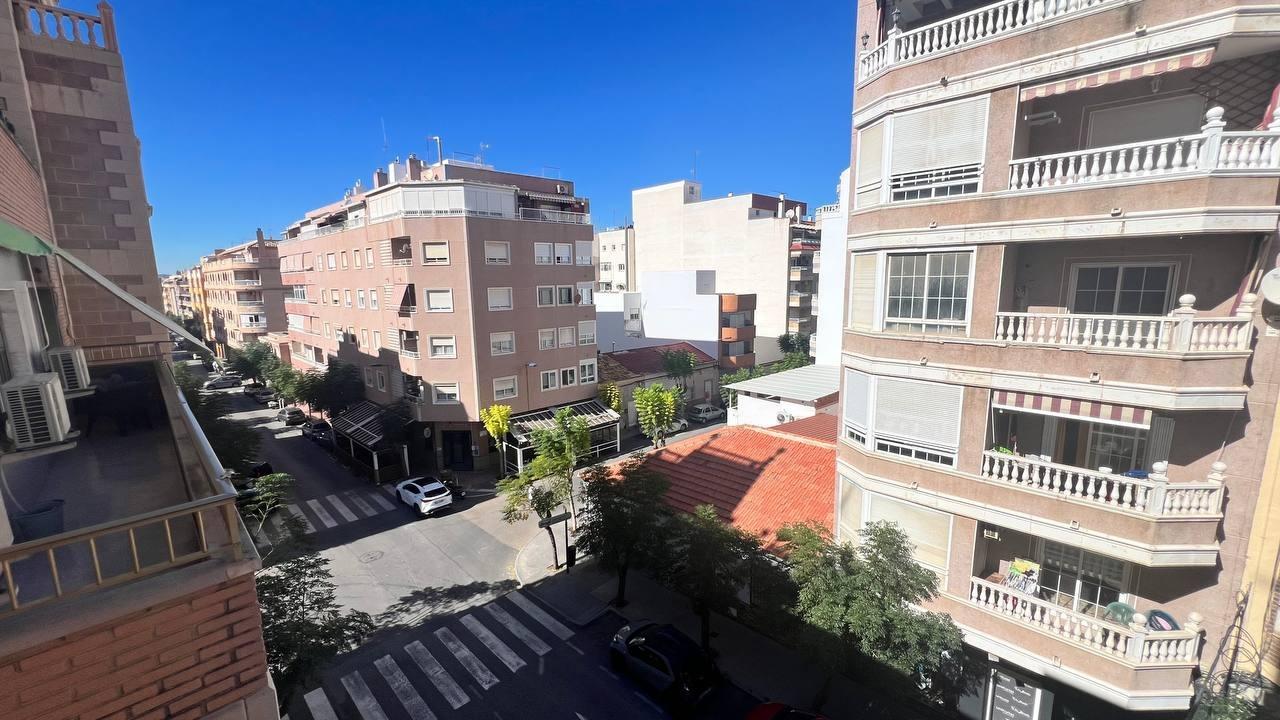 Living room in apartment for sale in Torrevieja