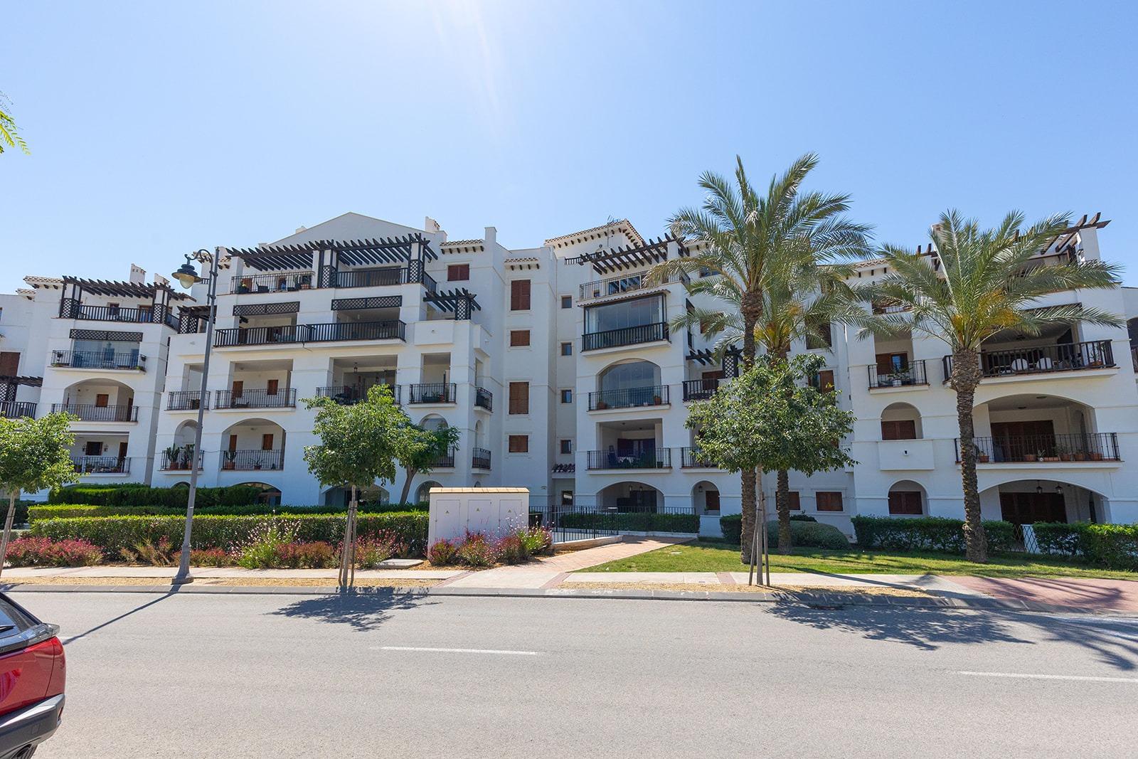 Dining area in penthouse for sale in Banos y Mendigo