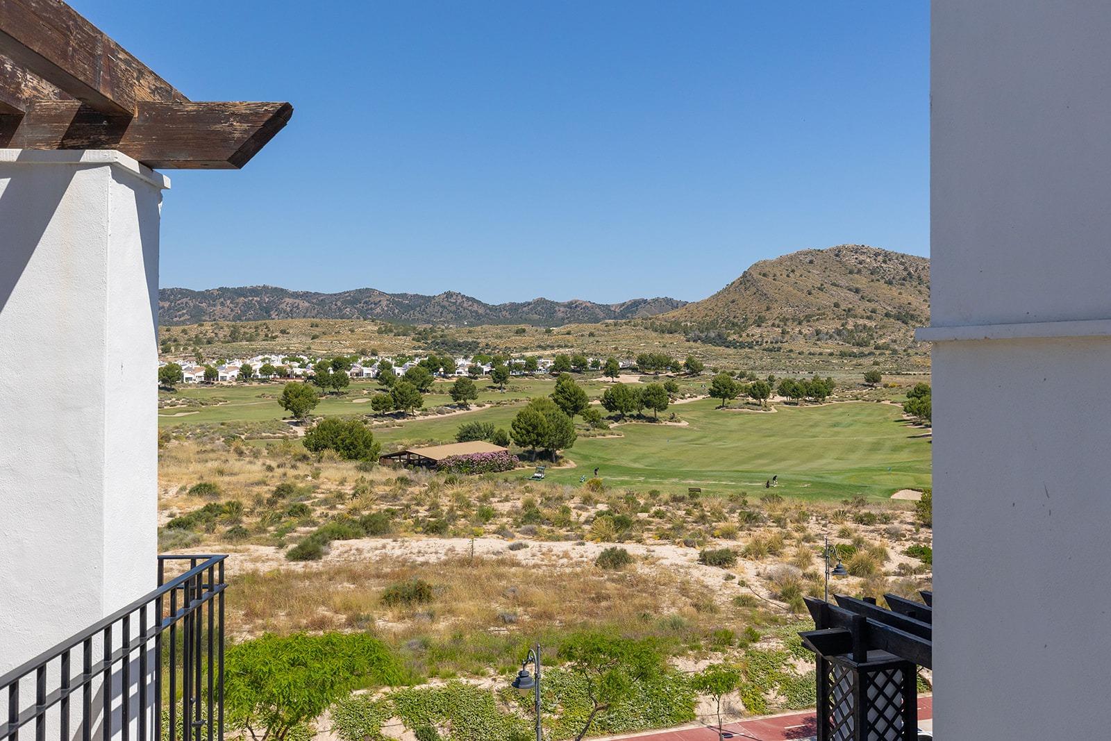 Discover this exclusive penthouse in El Valle Golf Resort, ideal for lovers of tranquility, sunshine