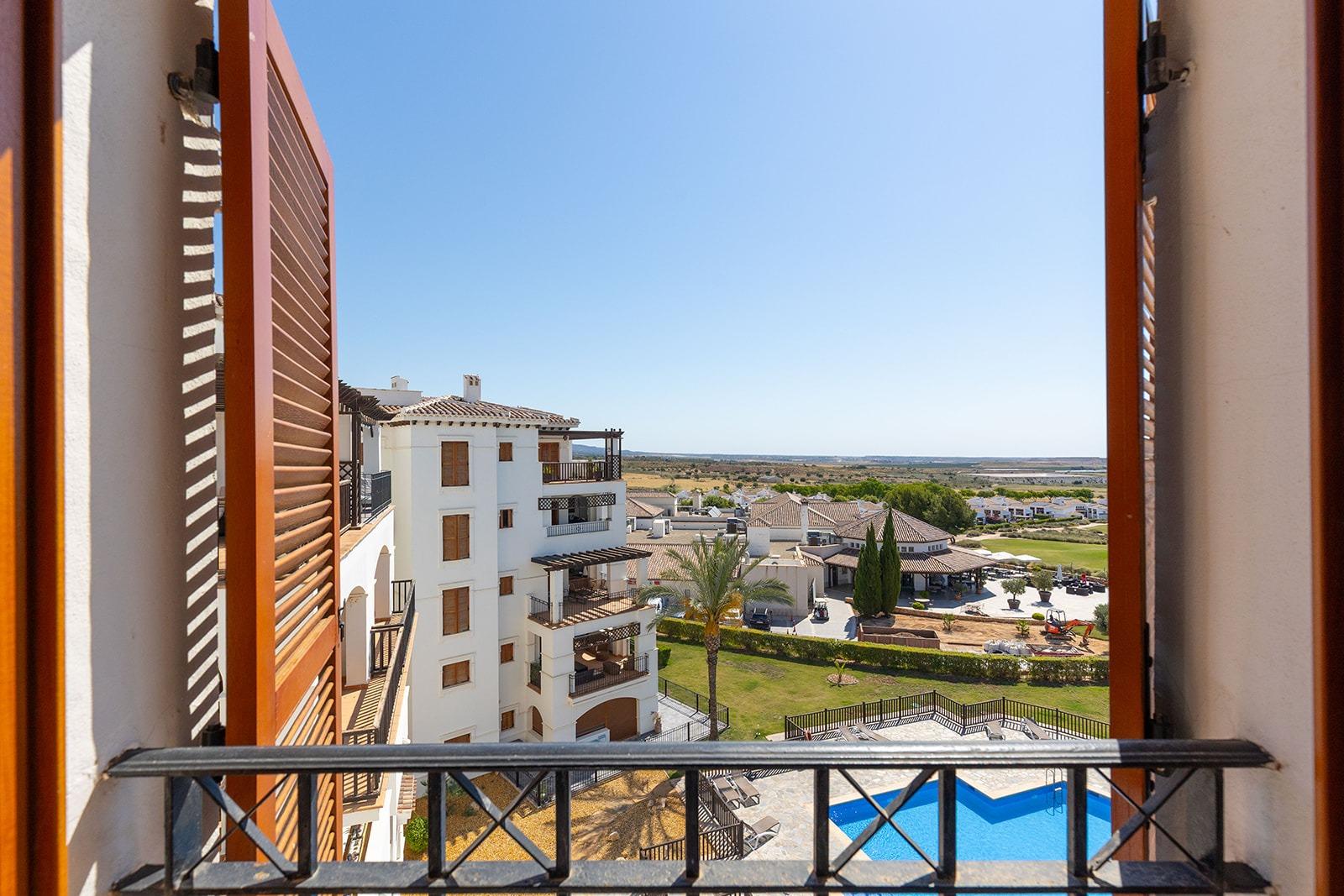 Terrace in penthouse for sale in Banos y Mendigo