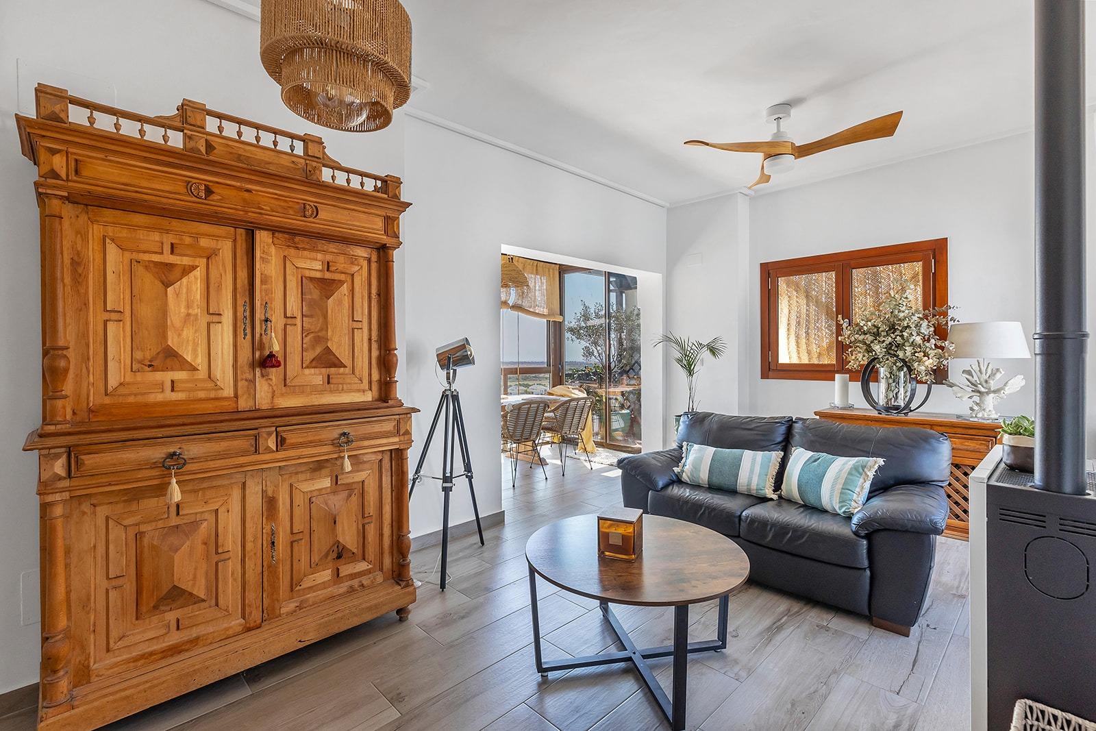 Dining area in penthouse for sale in Banos y Mendigo
