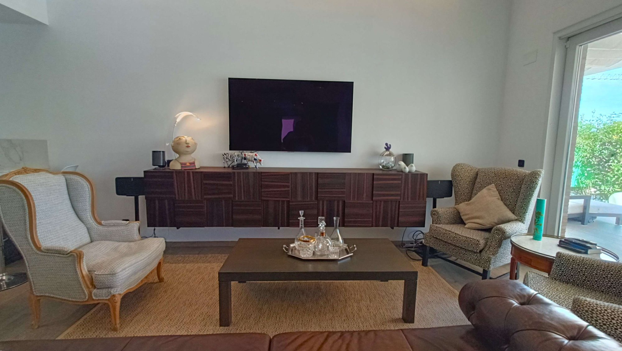 Living room in villa for sale in Algorfa