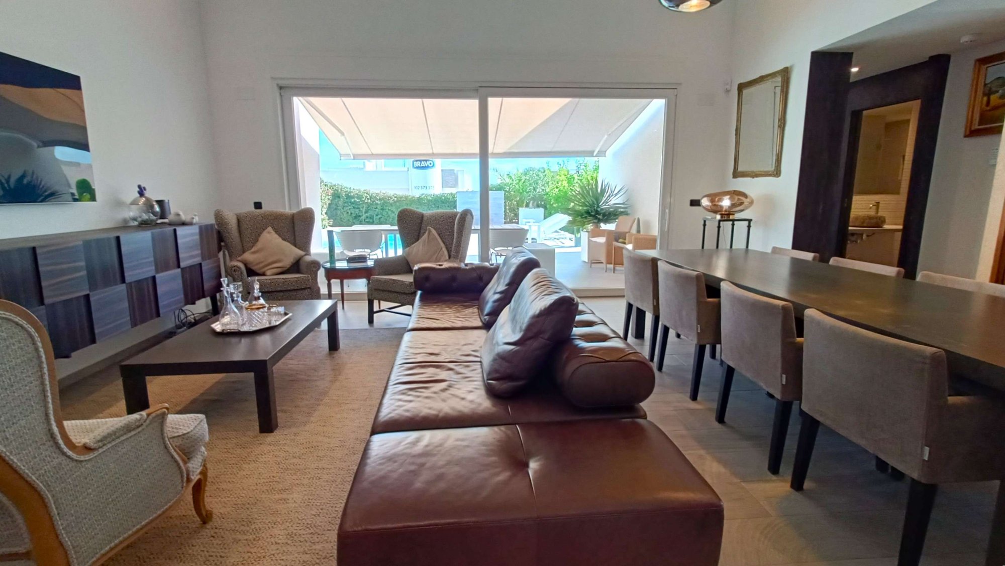 Bedroom in villa for sale in Algorfa