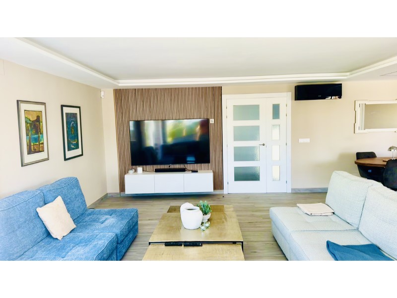 Living room in villa for sale in Alfas del Pi