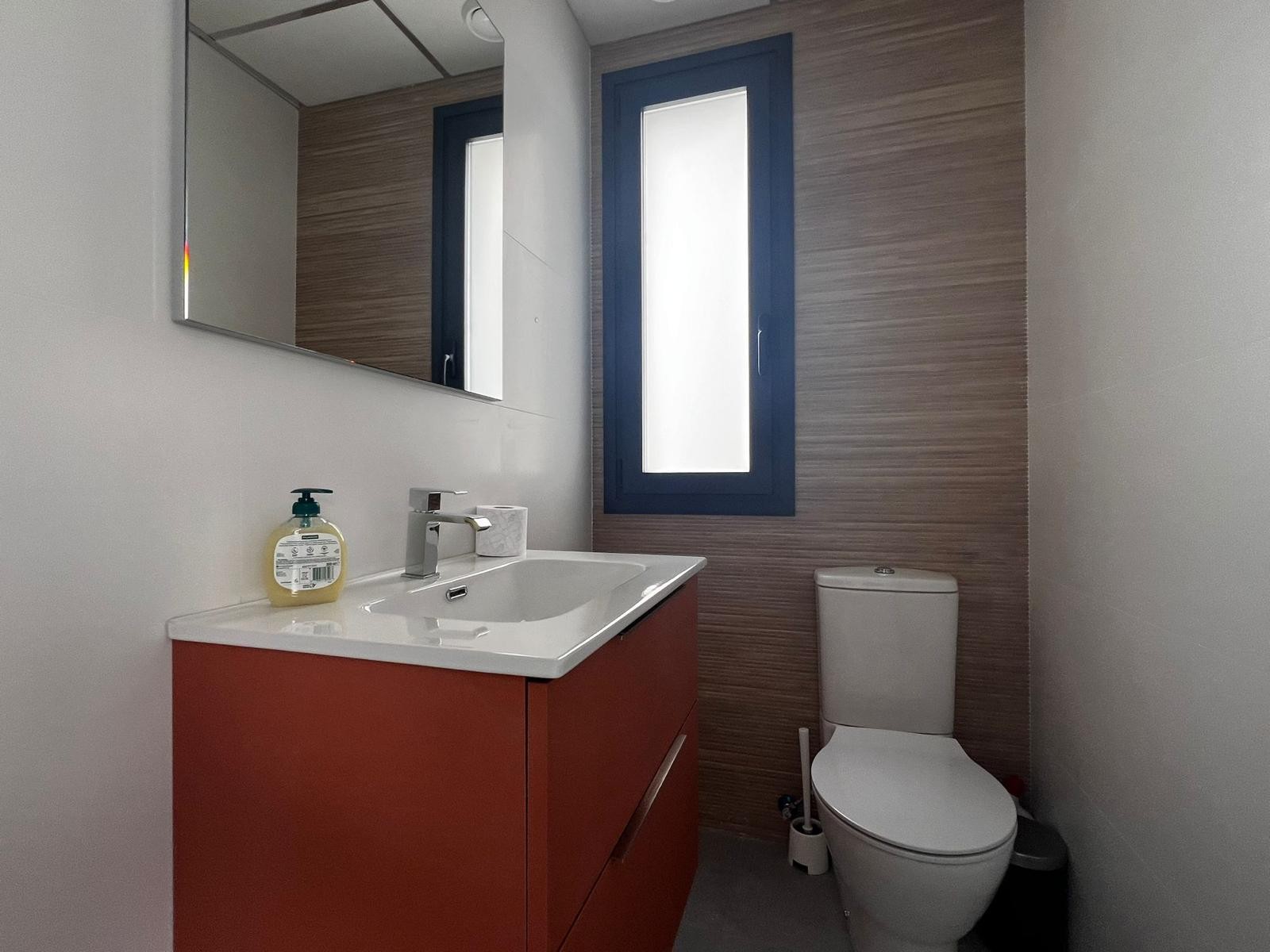 Bathroom in villa for sale in Algorfa