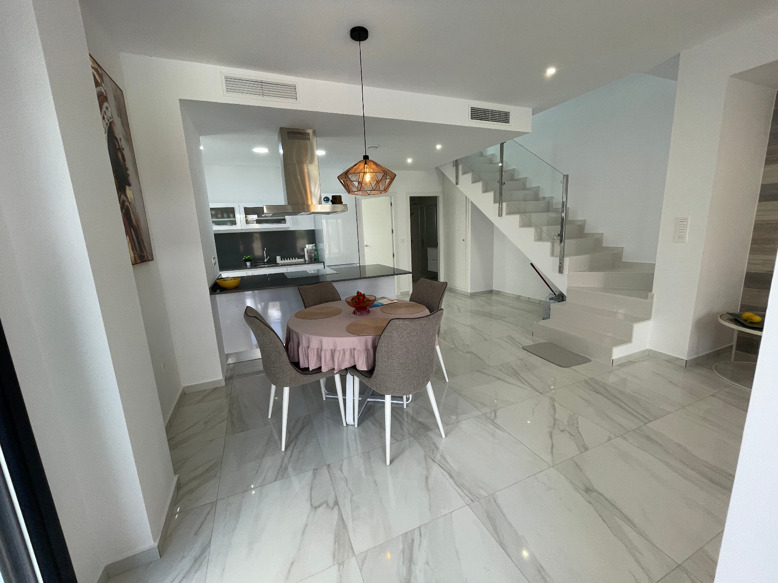 Master bedroom in villa for sale in Benijofar