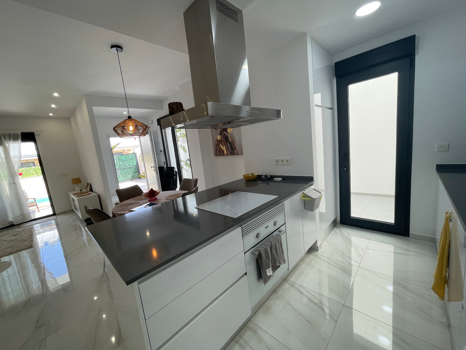 Pool area in villa for sale in Benijofar