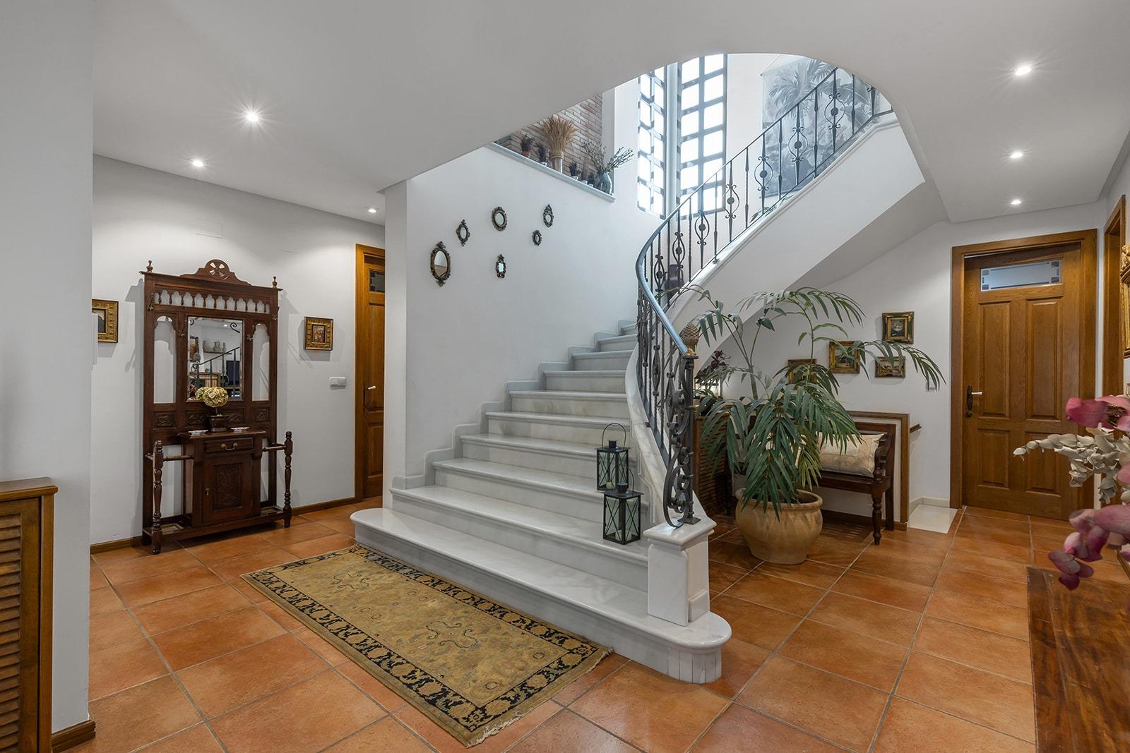 Pool area in villa for sale in Torrevieja