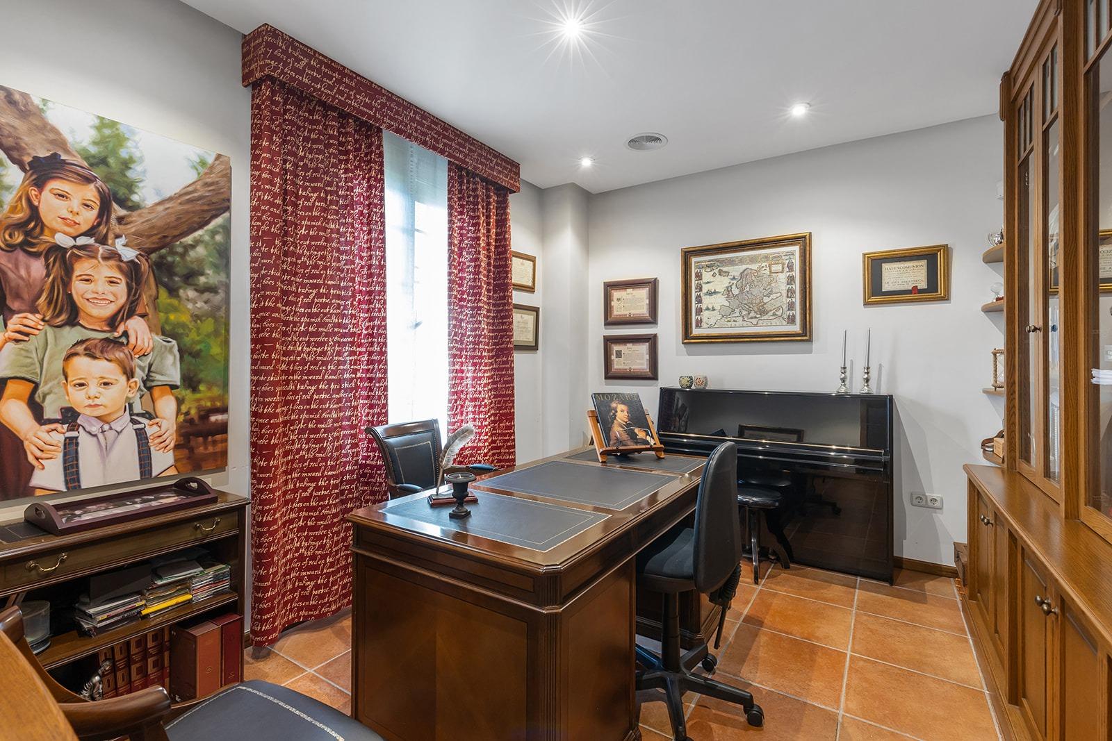 Terrace in villa for sale in Torrevieja