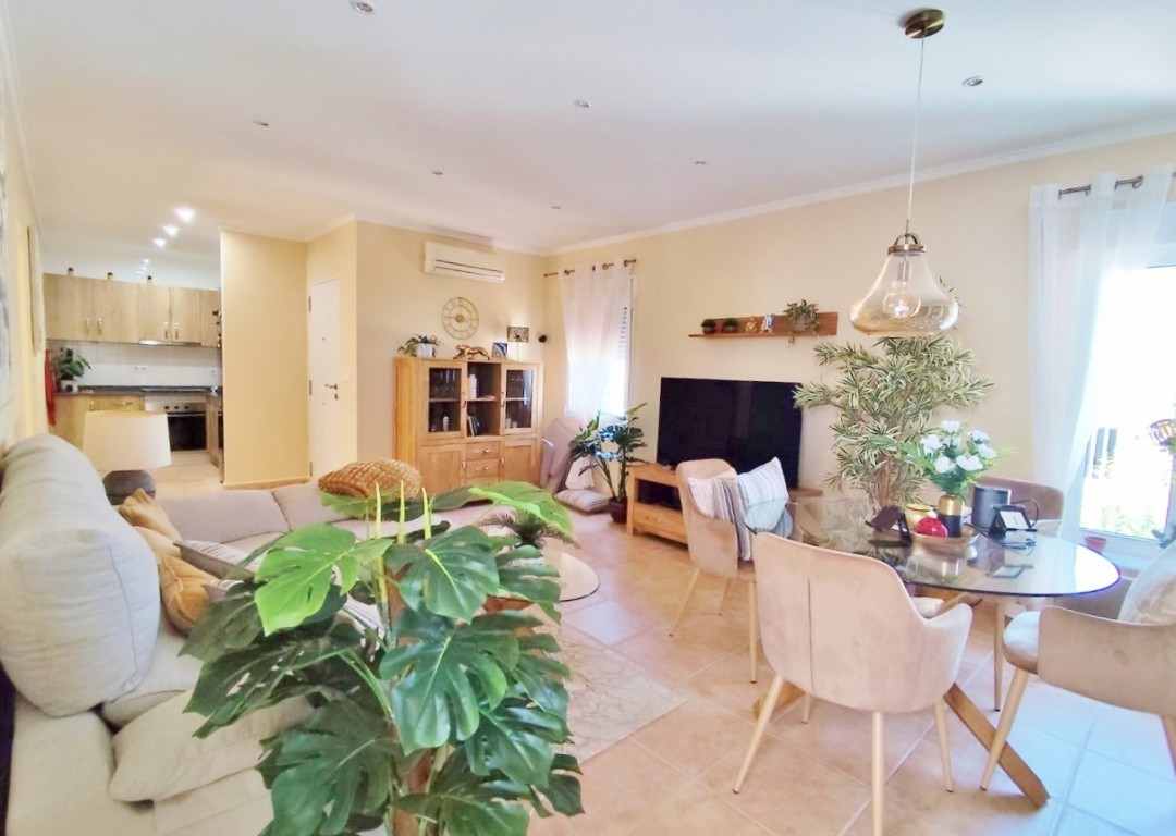 Kitchen in villa for sale in San Miguel de Salinas