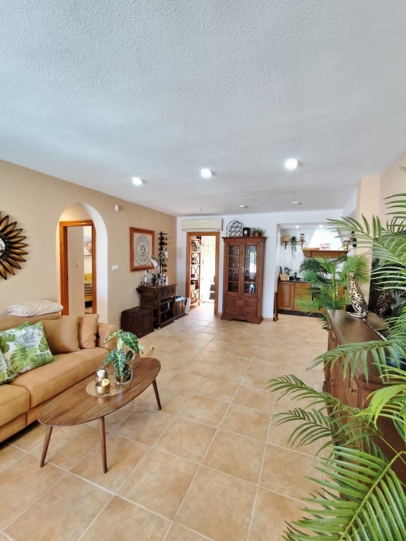 Terrace in villa for sale in San Miguel de Salinas