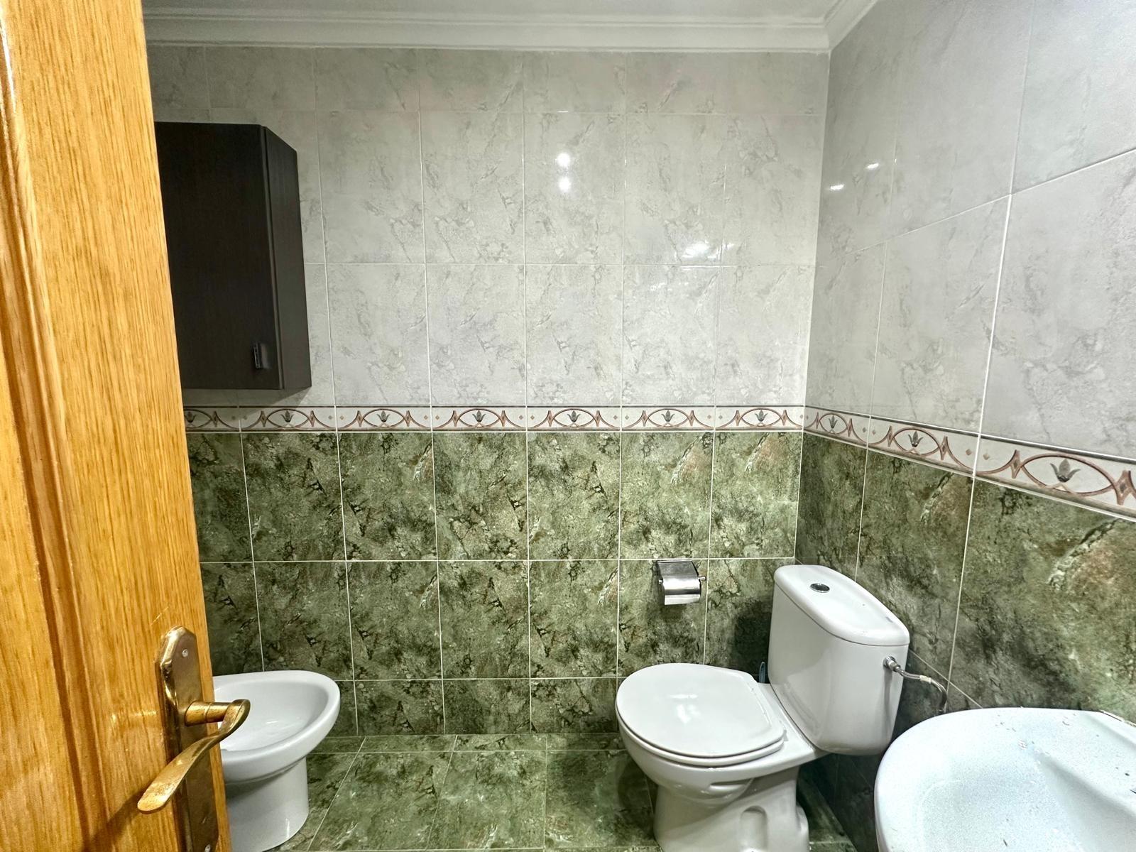 Master bedroom in apartment for sale in Torrevieja