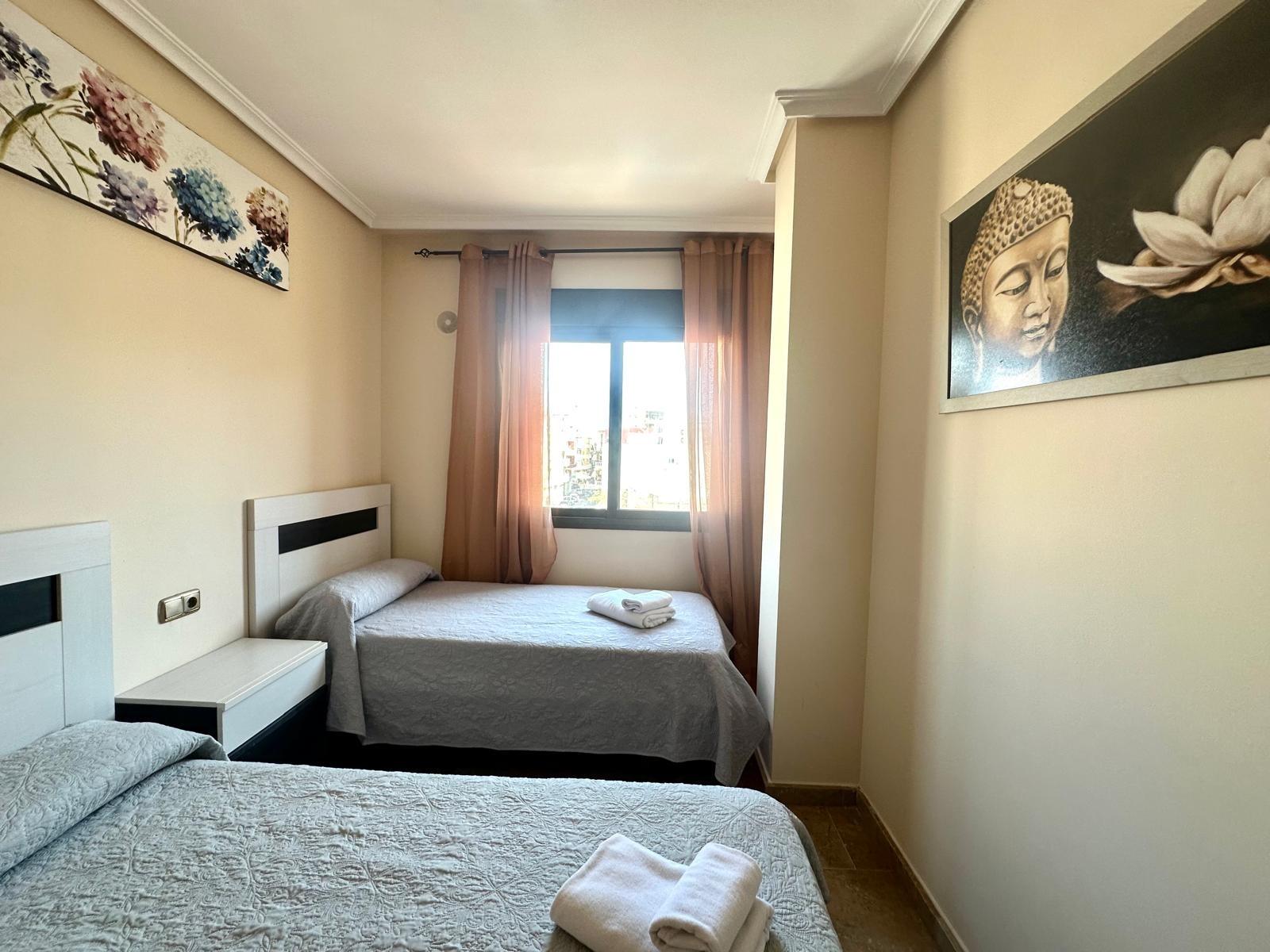 Bedroom in apartment for sale in Torrevieja