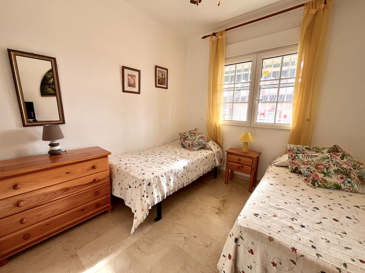 Kitchen in apartment for sale in Playa Flamenca