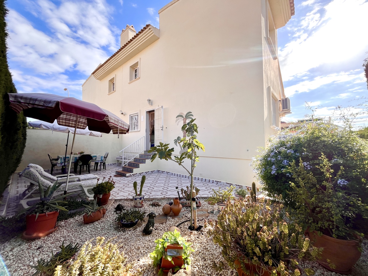 Bedroom in apartment for sale in Playa Flamenca
