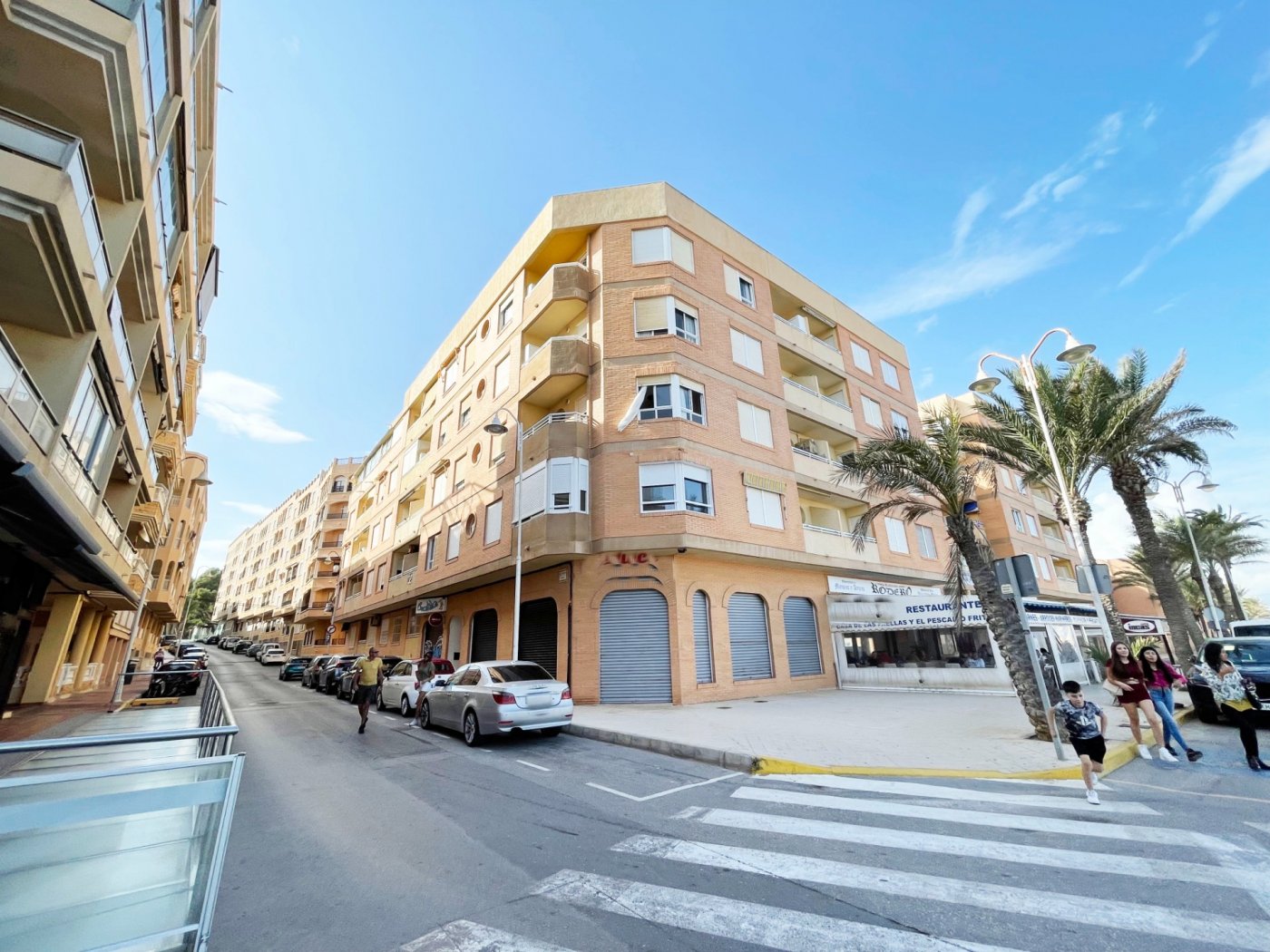 Kitchen in apartment for sale in Guardamar del Segura
