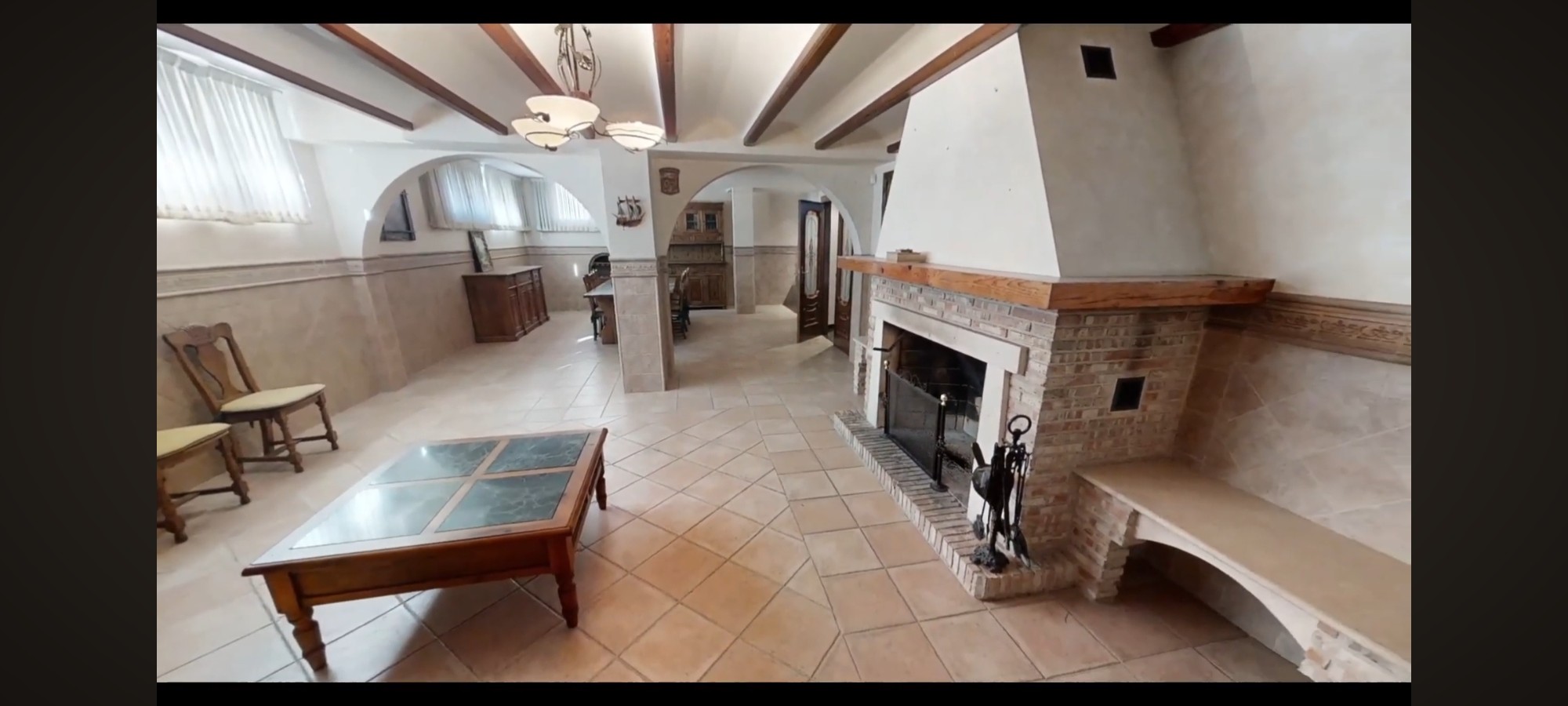Bathroom in villa for sale in Elda