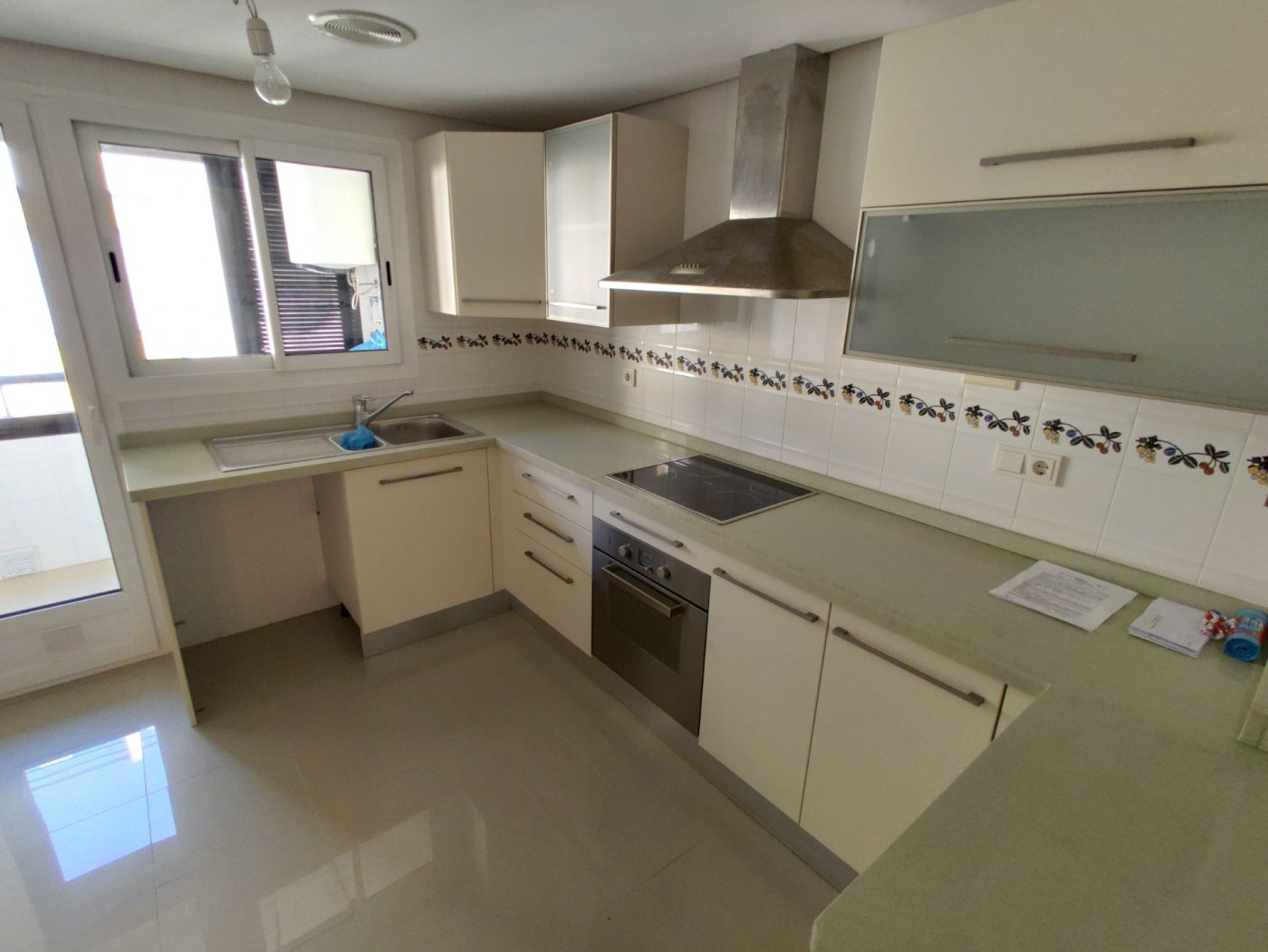 Bedroom in apartment for sale in Torrevieja