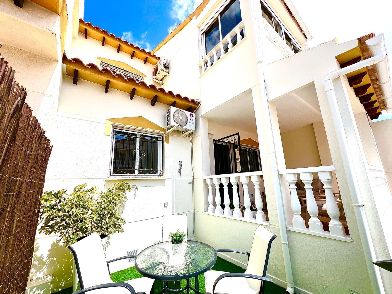 Terrace in terraced for sale in Orihuela