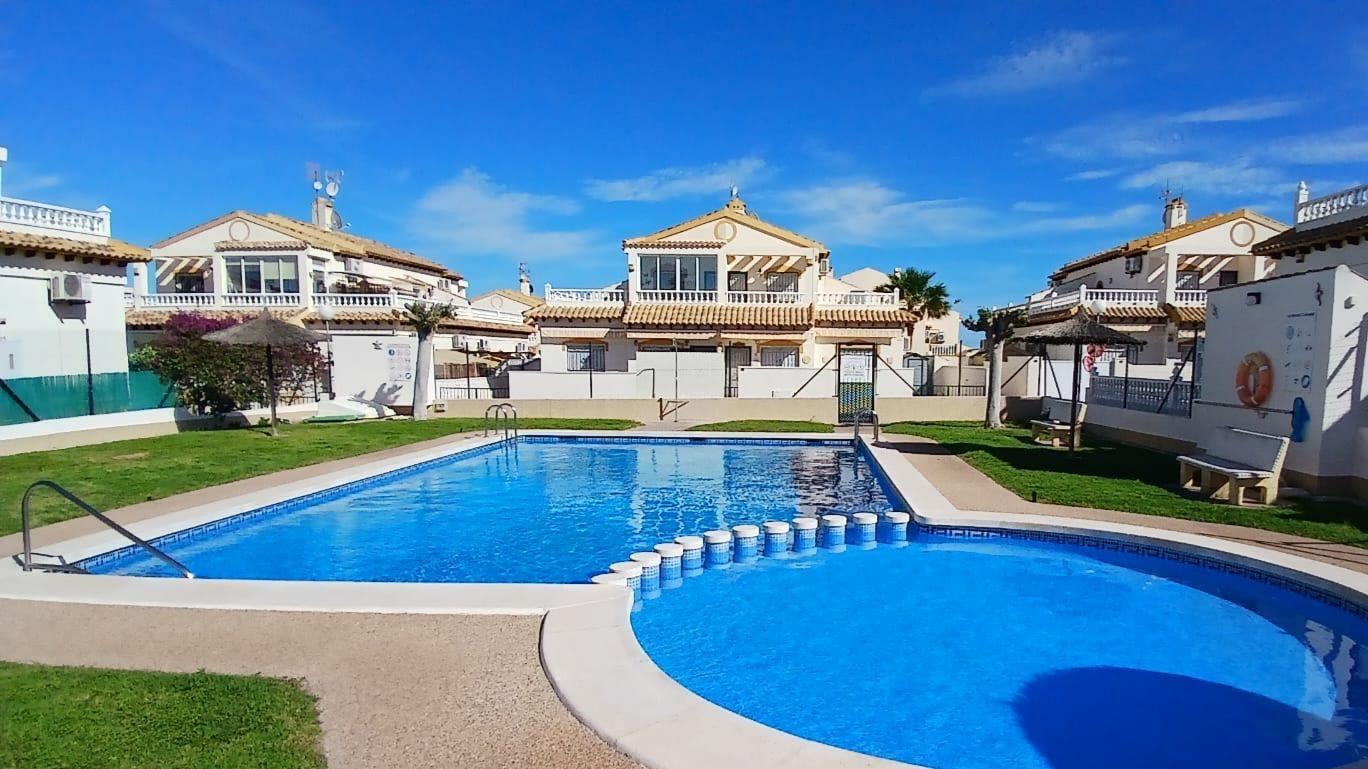 Bedroom in terraced for sale in Orihuela Costa