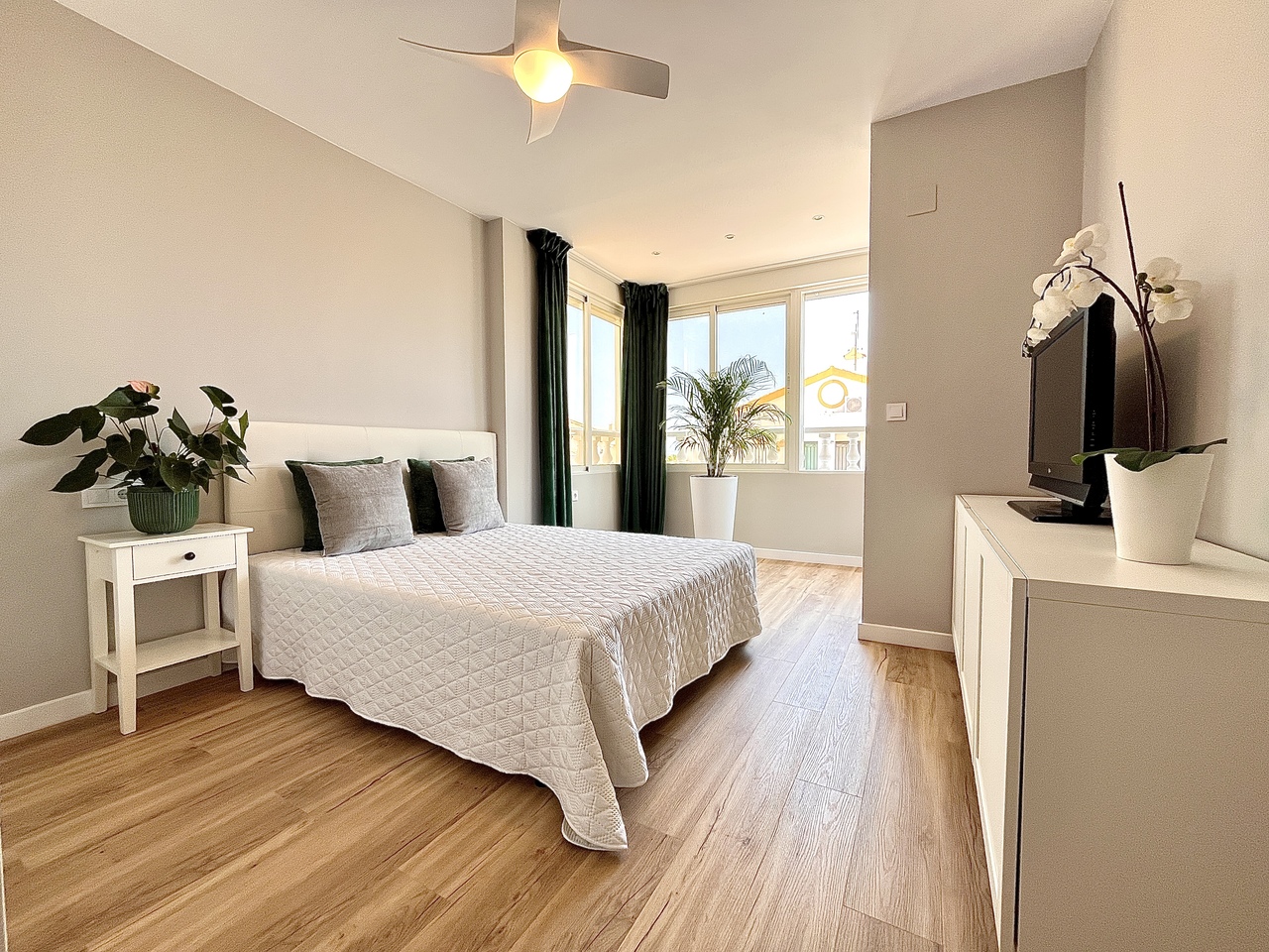 Living room in terraced for sale in Playa Flamenca