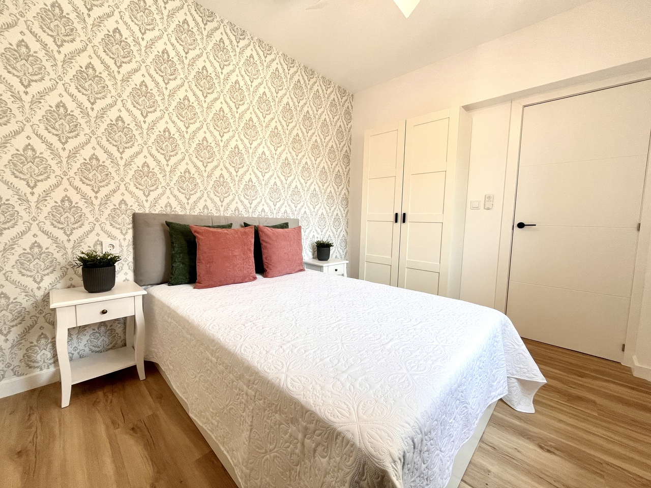 Dining area in terraced for sale in Playa Flamenca