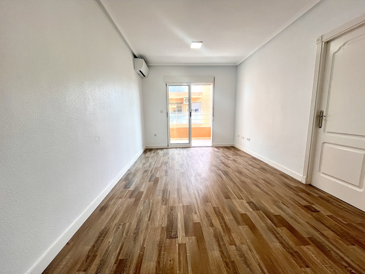 Kitchen in apartment for sale in San Miguel de Salinas
