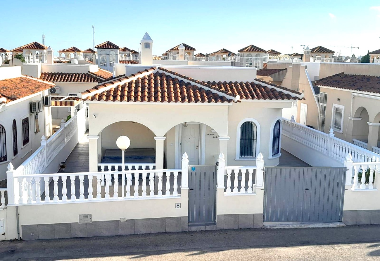 Kitchen in bungalow for sale in Algorfa