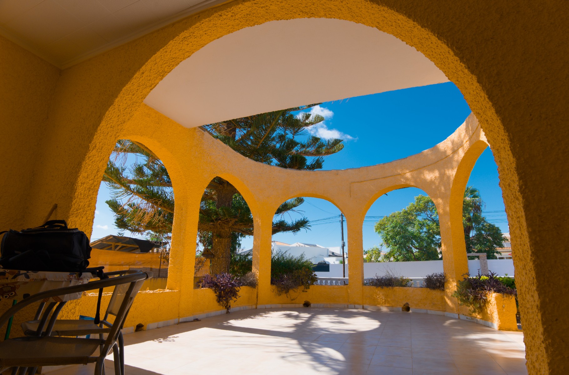 Bedroom in villa for sale in La Siesta
