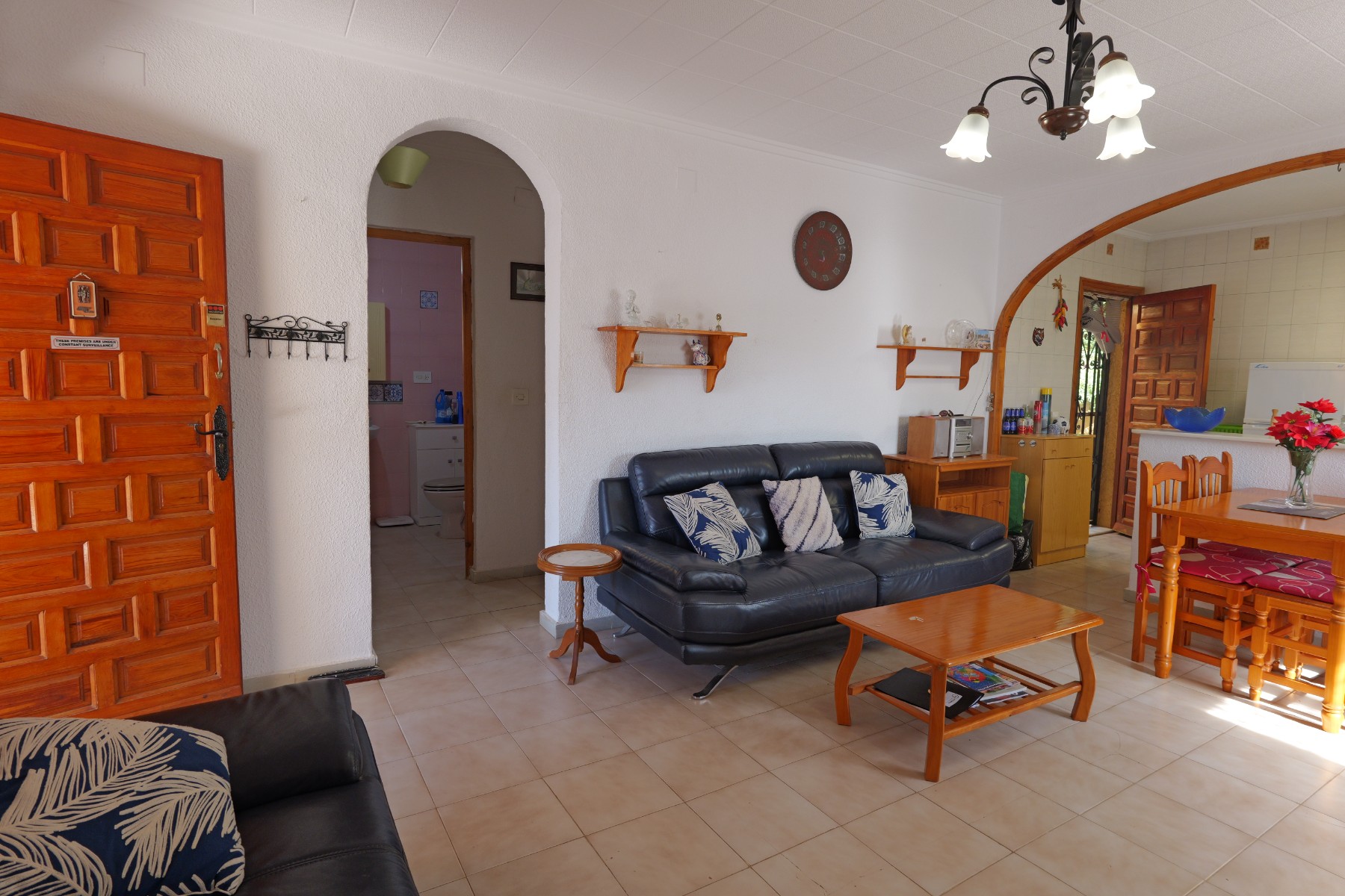 Kitchen in villa for sale in La Siesta