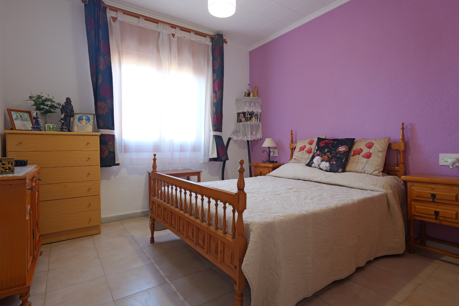 Living room in villa for sale in La Siesta