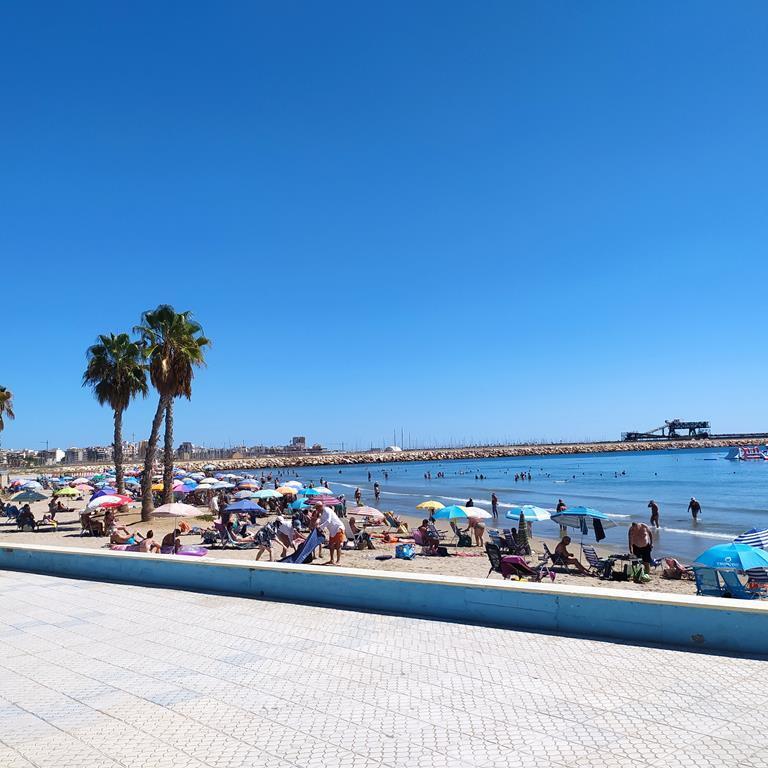 Living room in apartment for sale in Torrevieja