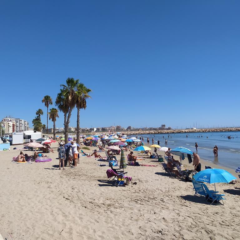Kitchen in apartment for sale in Torrevieja