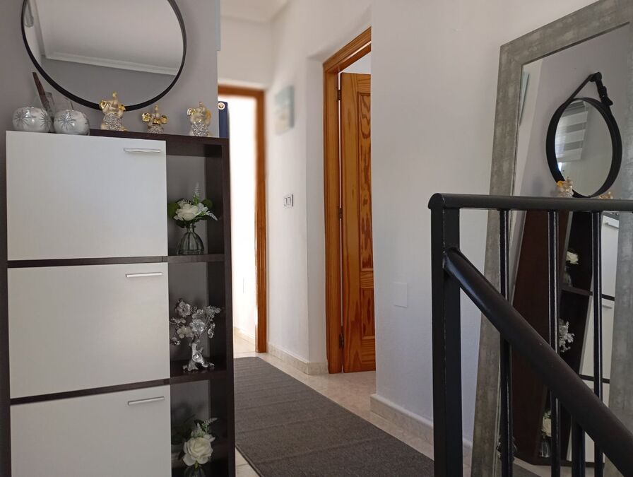 Garden in villa for sale in Villamartin