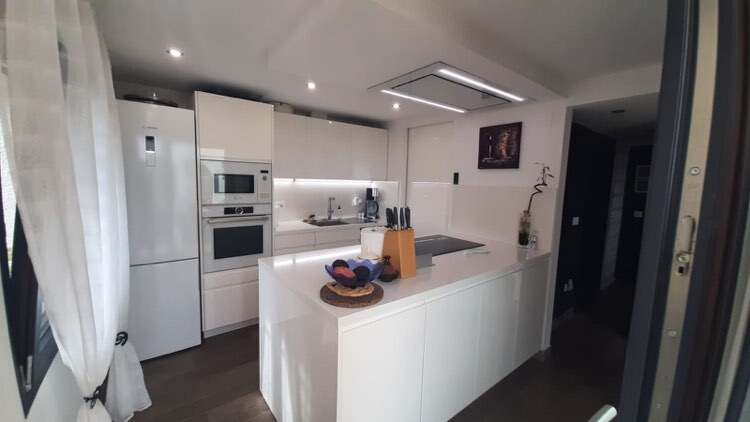 Kitchen in villa for sale in Calpe