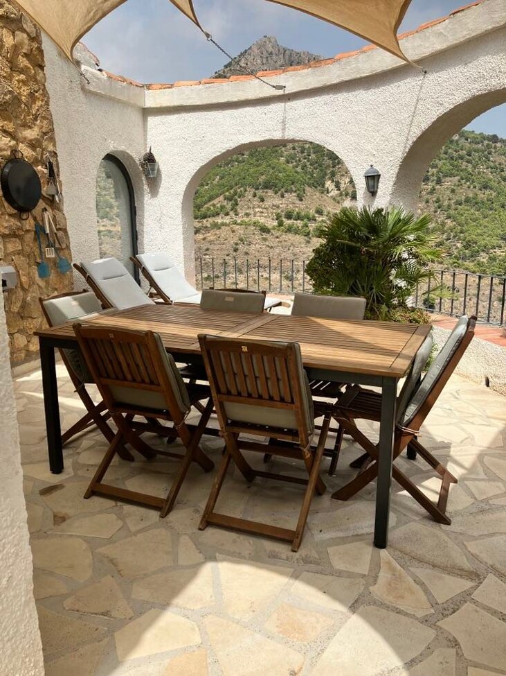 Bathroom in villa for sale in Calpe
