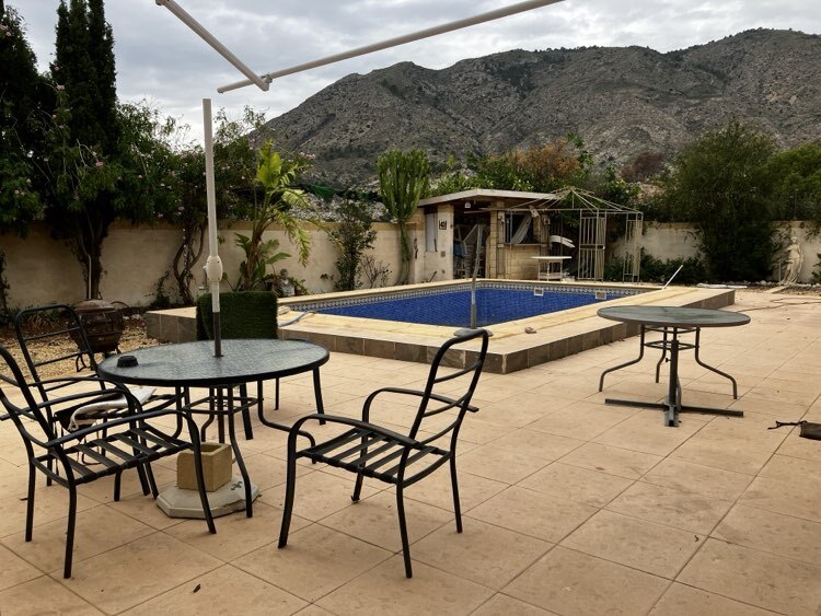 Terrace in villa for sale in Orxeta