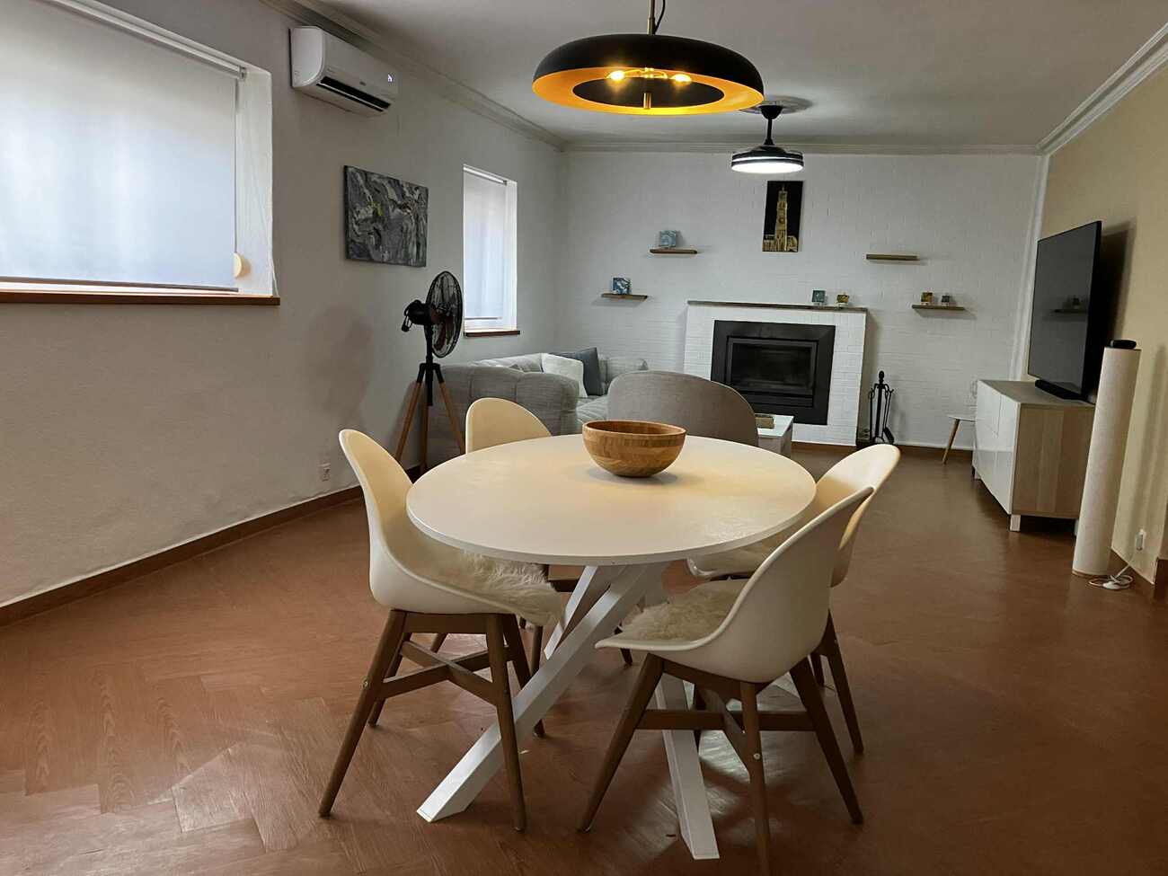 Master bedroom in villa for sale in Biar