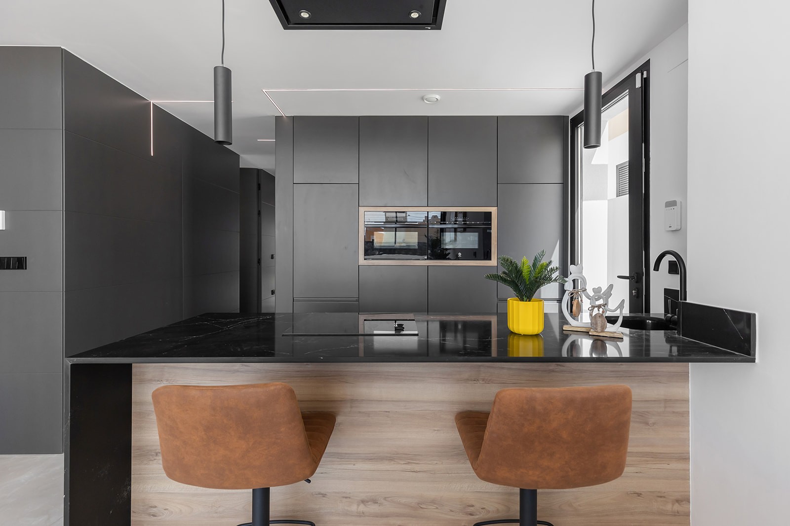 Kitchen in villa for sale in El Chaparral