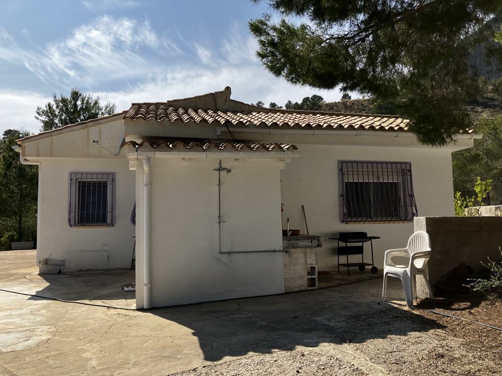 Master bedroom in villa for sale in Finestrat