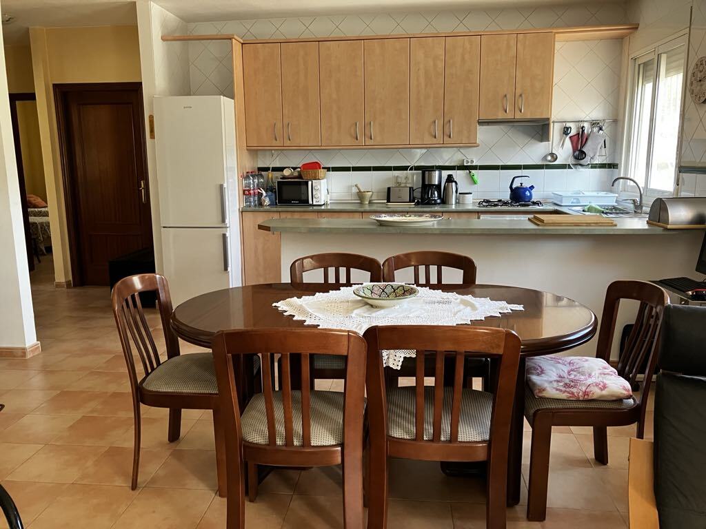 Dining area in villa for sale in Finestrat