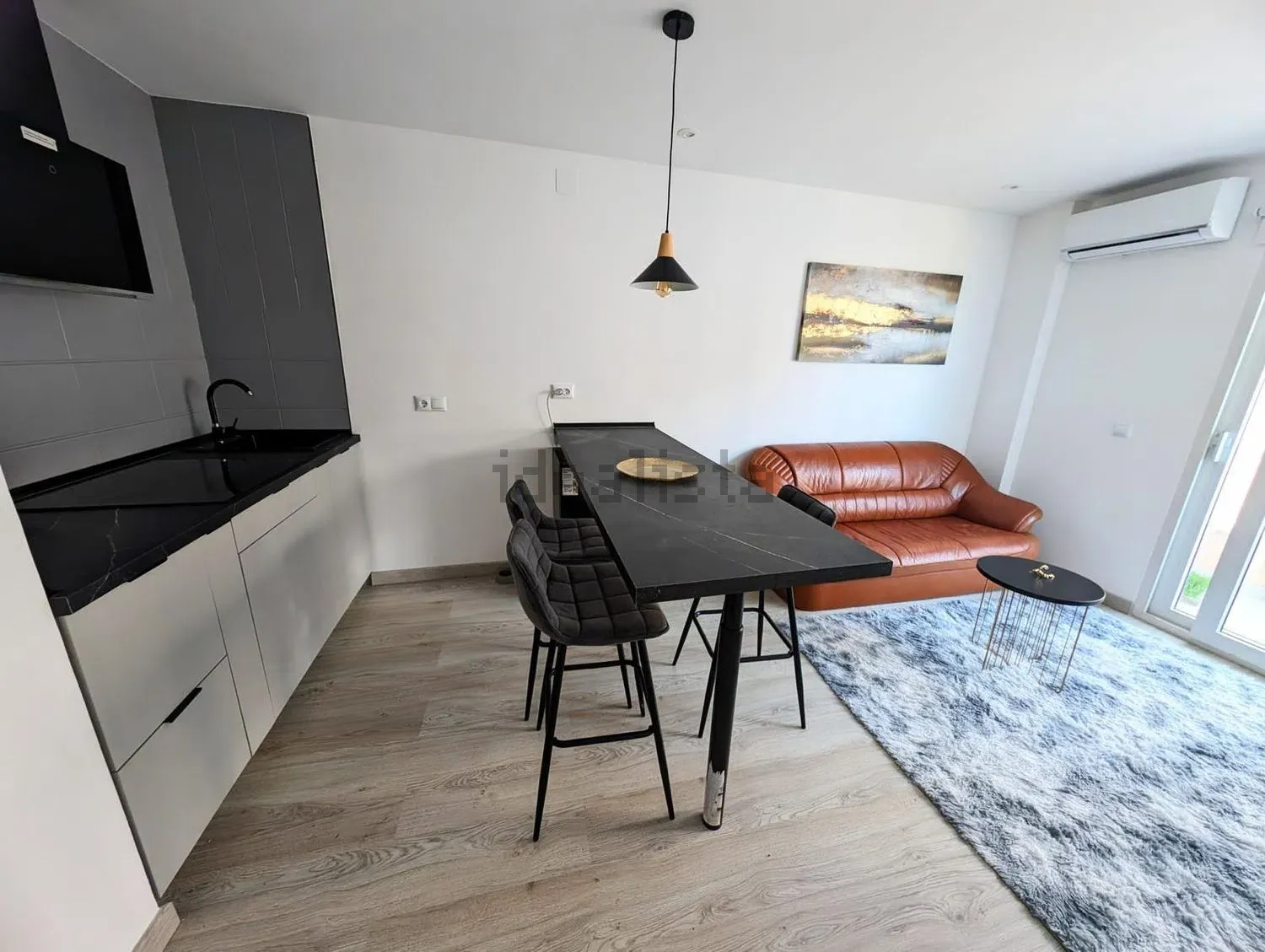 Terrace in apartment for sale in Torrevieja
