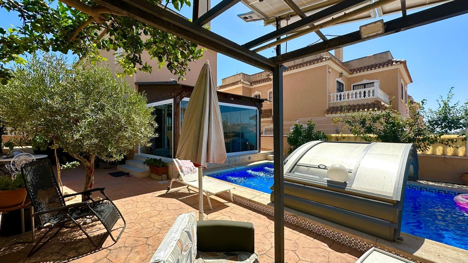 Living room in villa for sale in Orihuela Costa