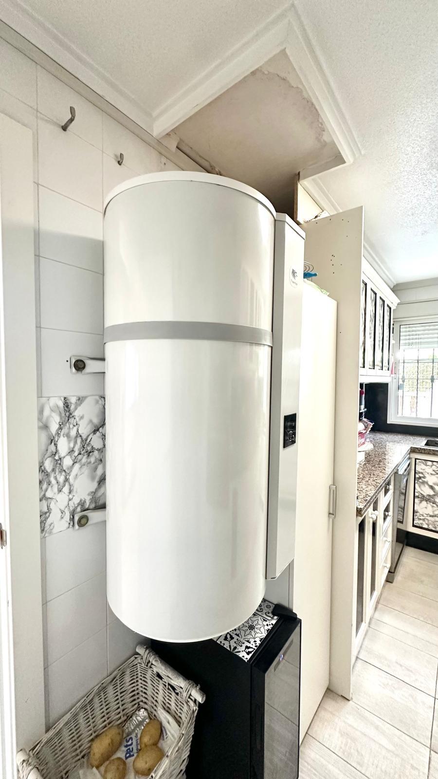 Bathroom in villa for sale in Orihuela Costa