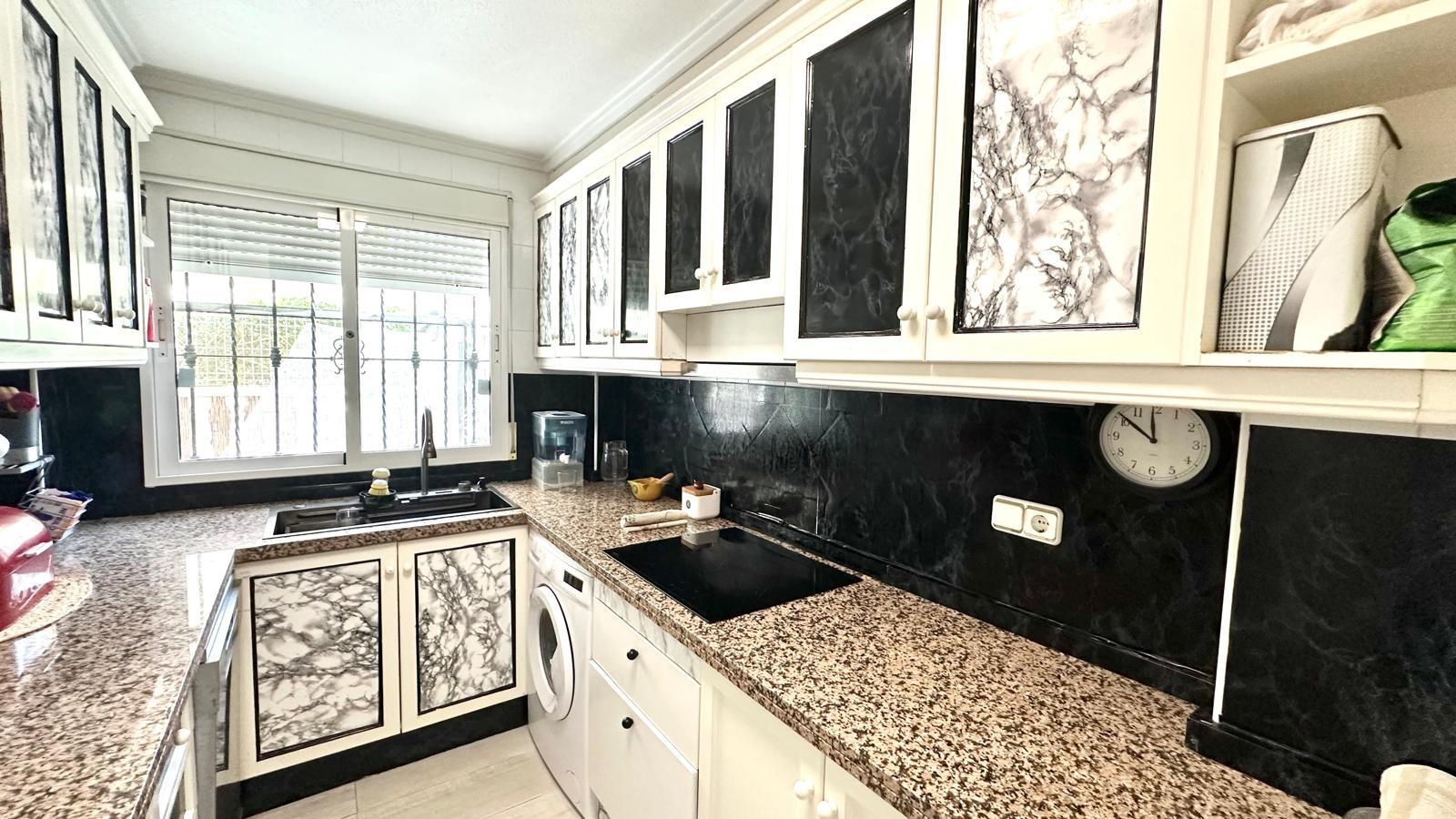 Terrace in villa for sale in Orihuela Costa