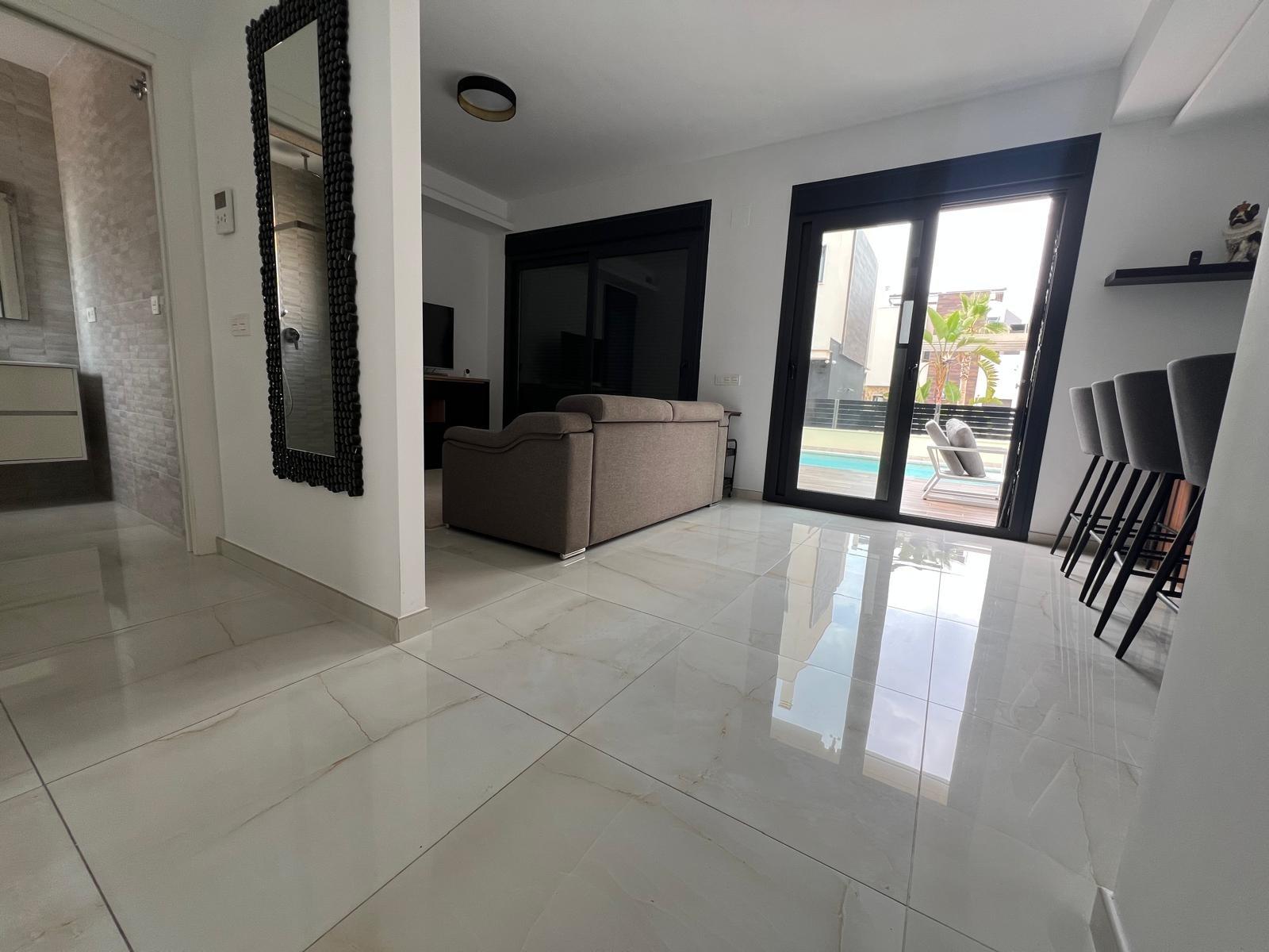 Terrace in villa for sale in Orihuela Costa