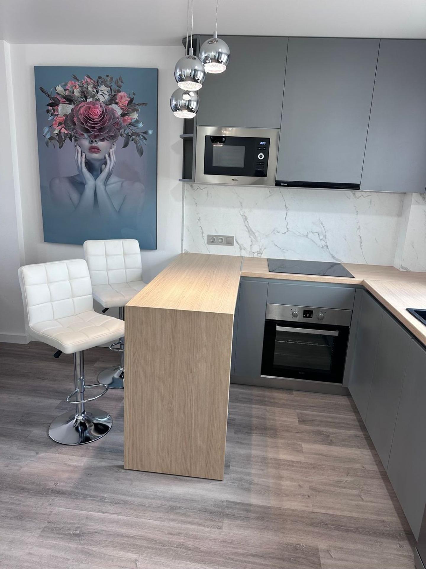 Bedroom in apartment for sale in Torrevieja